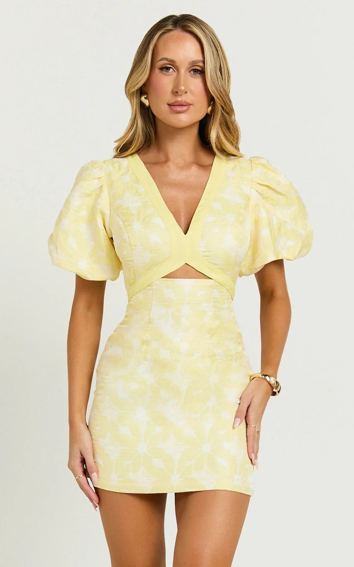 Diana Mini Dress - Jacquard Short Sleeve Cut Out Dress In Lemon